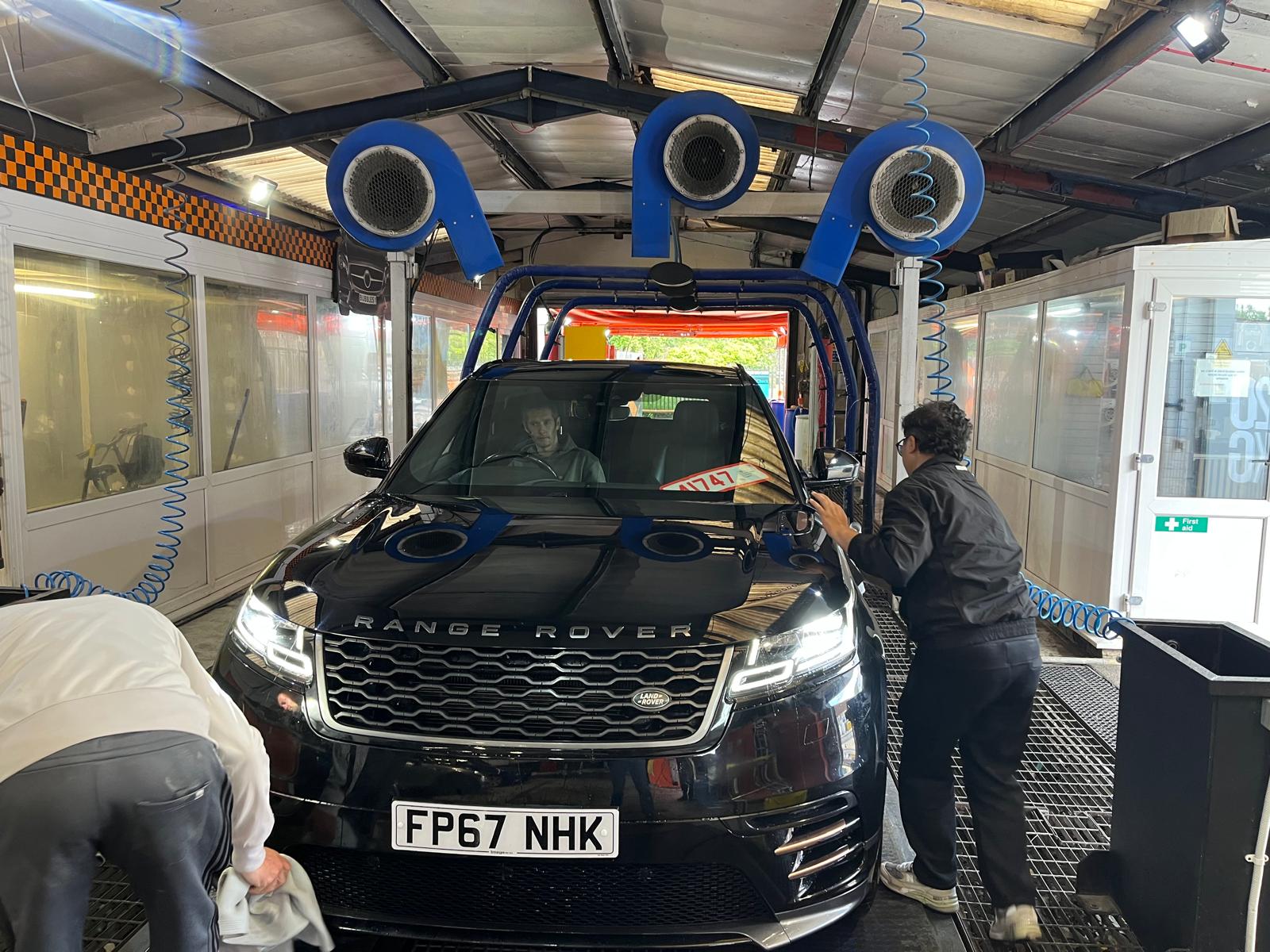 Bubbles Car Spa aero-dry and hand buff stage