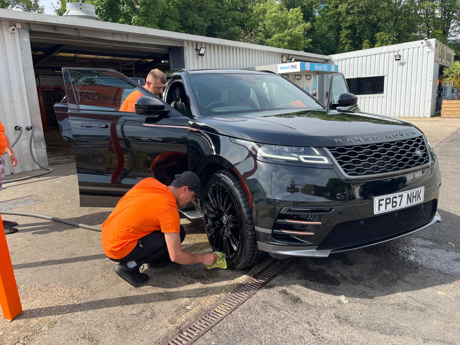Tyre and alloy detail at Bubbles Car Spa